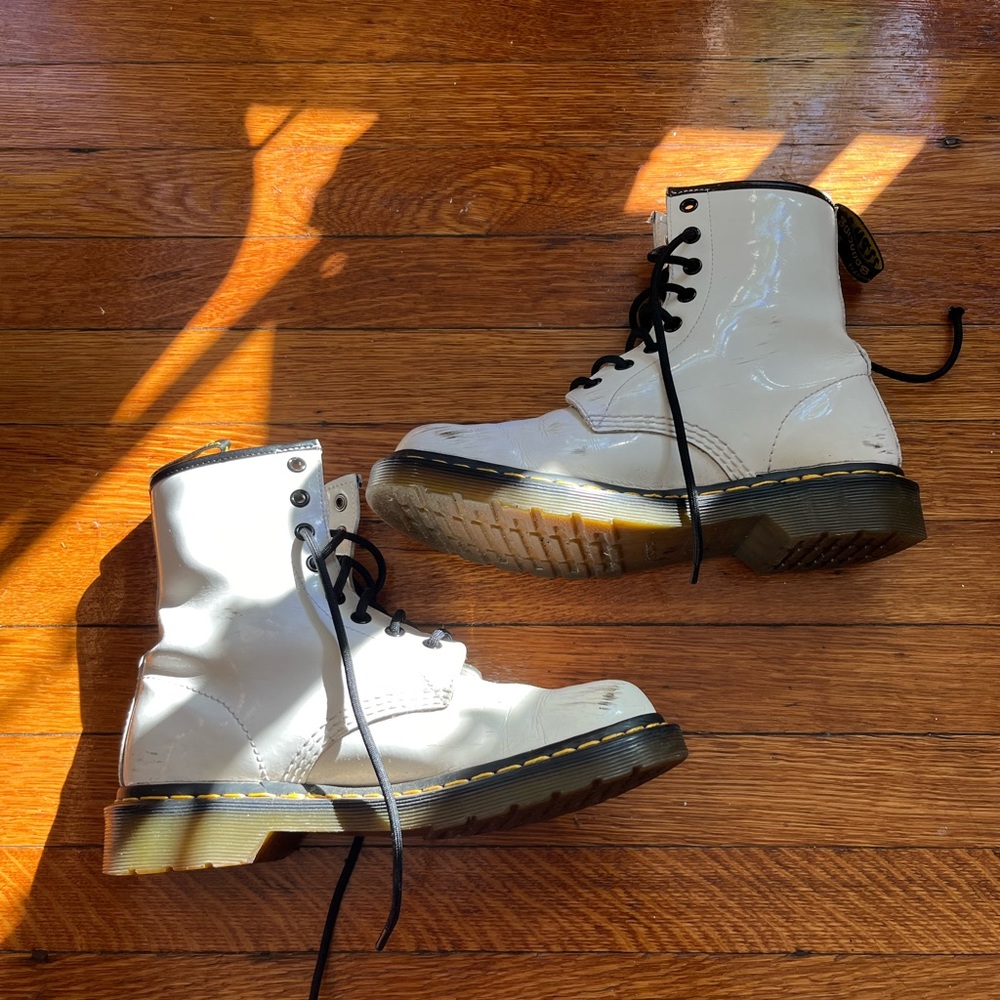 Dr Martens 1450 Pascal white lace up 8